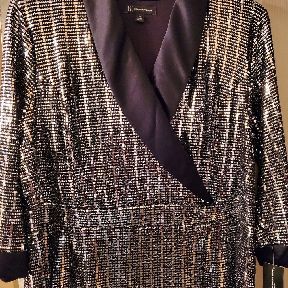 Stunning black / silver dress by INC